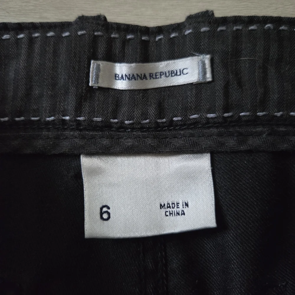 Banana Republic Women's Black Trouser Jeans - Picture 5 of 11